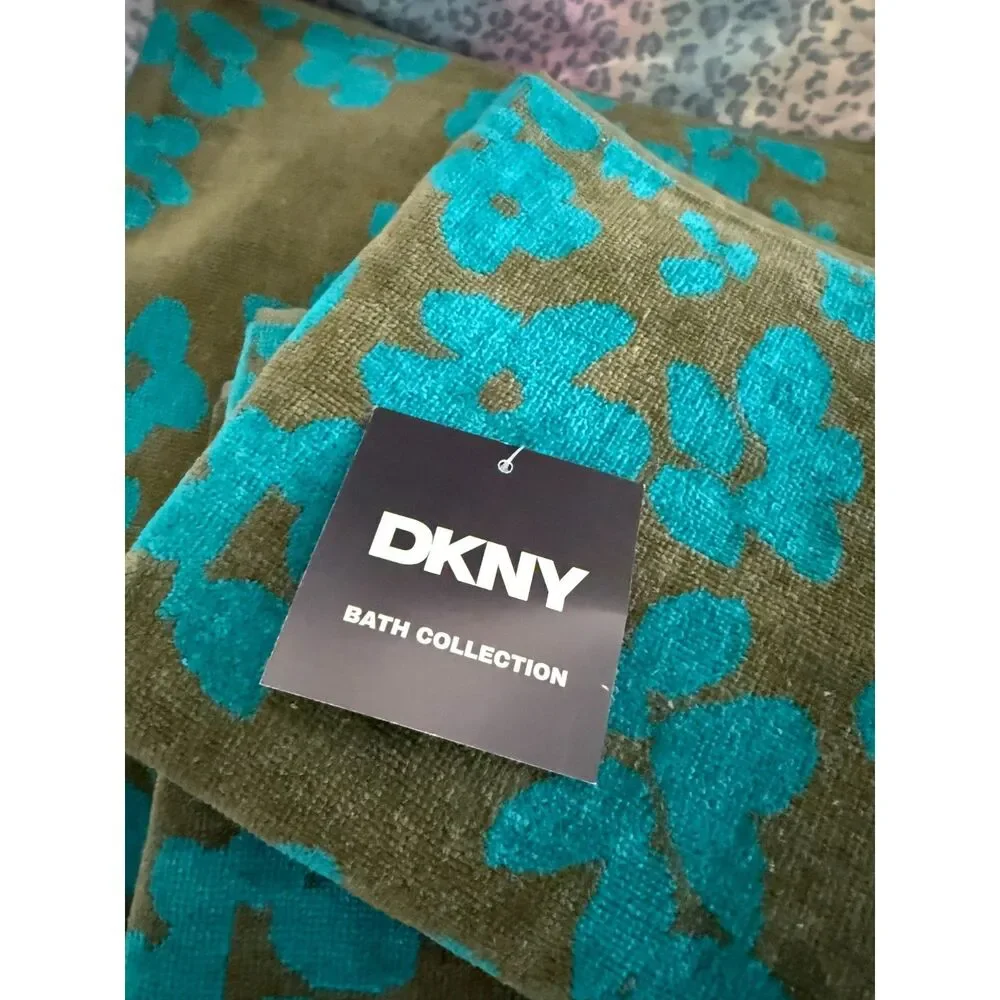DKNY Bath Towel Set 4-Piece Floral Print Green Teal Cotton Towels Reversable